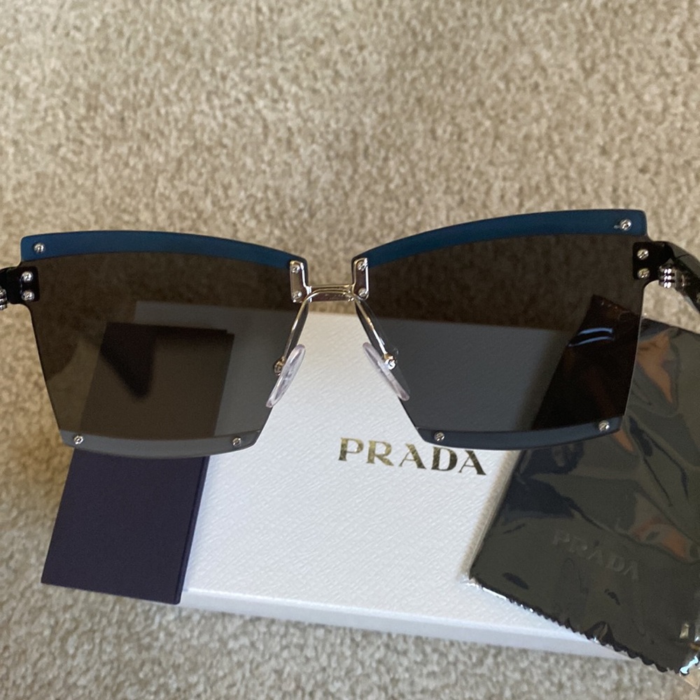 Prada 66 mm rectangular sunglasses with case - image 7